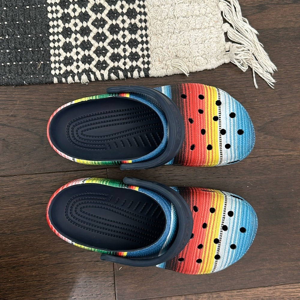 Serape Crocs Size 6